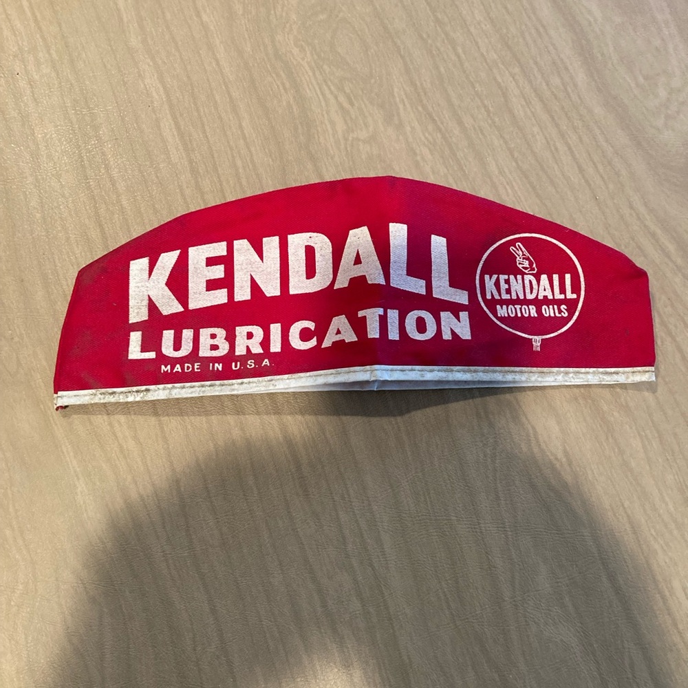 Vintage Kendall lubrication motor oil cap